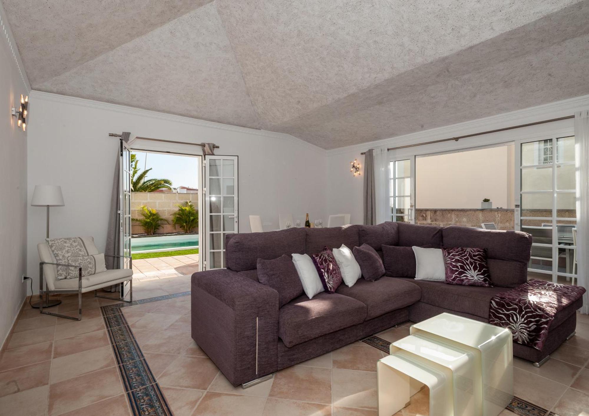 Villa Vanesa Luxury Private Villa With A Heated Pool, 4 Bedrooms And 4 Bathrooms Costa Adeje  Bagian luar foto