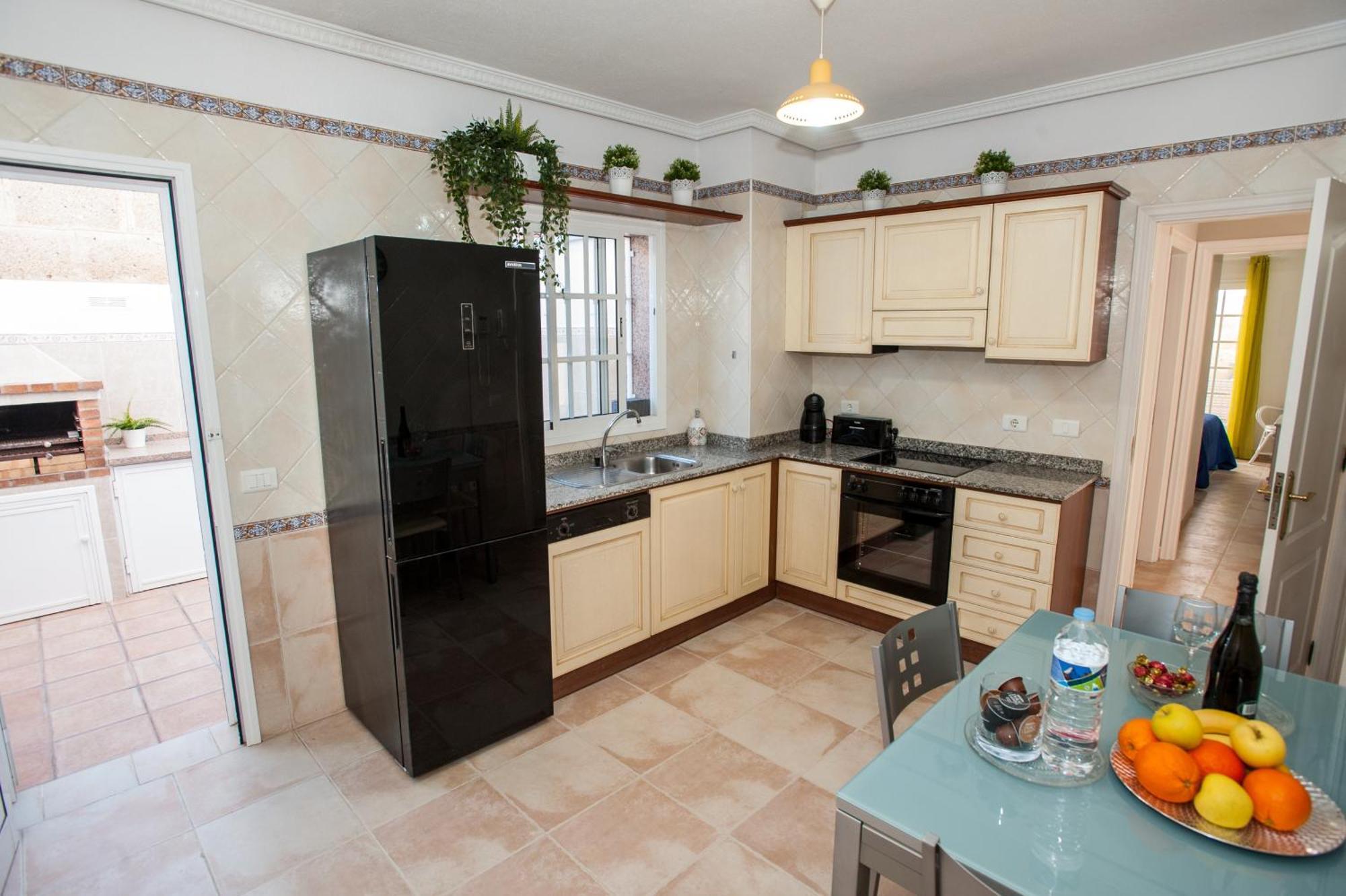 Villa Vanesa Luxury Private Villa With A Heated Pool, 4 Bedrooms And 4 Bathrooms Costa Adeje  Bagian luar foto