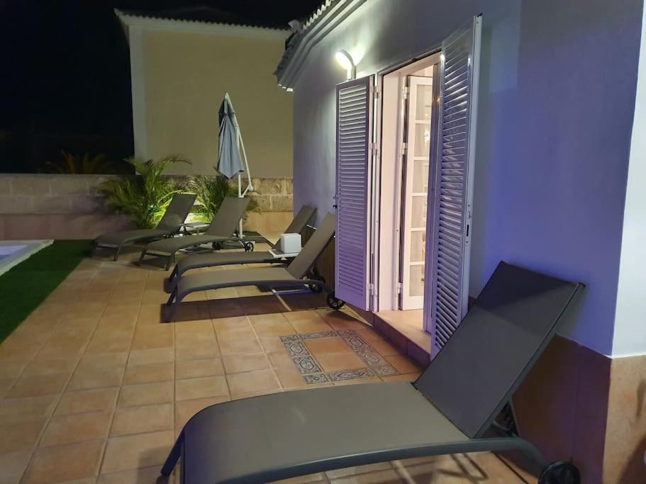Villa Vanesa Luxury Private Villa With A Heated Pool, 4 Bedrooms And 4 Bathrooms Costa Adeje  Bagian luar foto