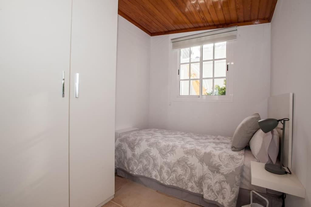 Villa Vanesa Luxury Private Villa With A Heated Pool, 4 Bedrooms And 4 Bathrooms Costa Adeje  Bagian luar foto